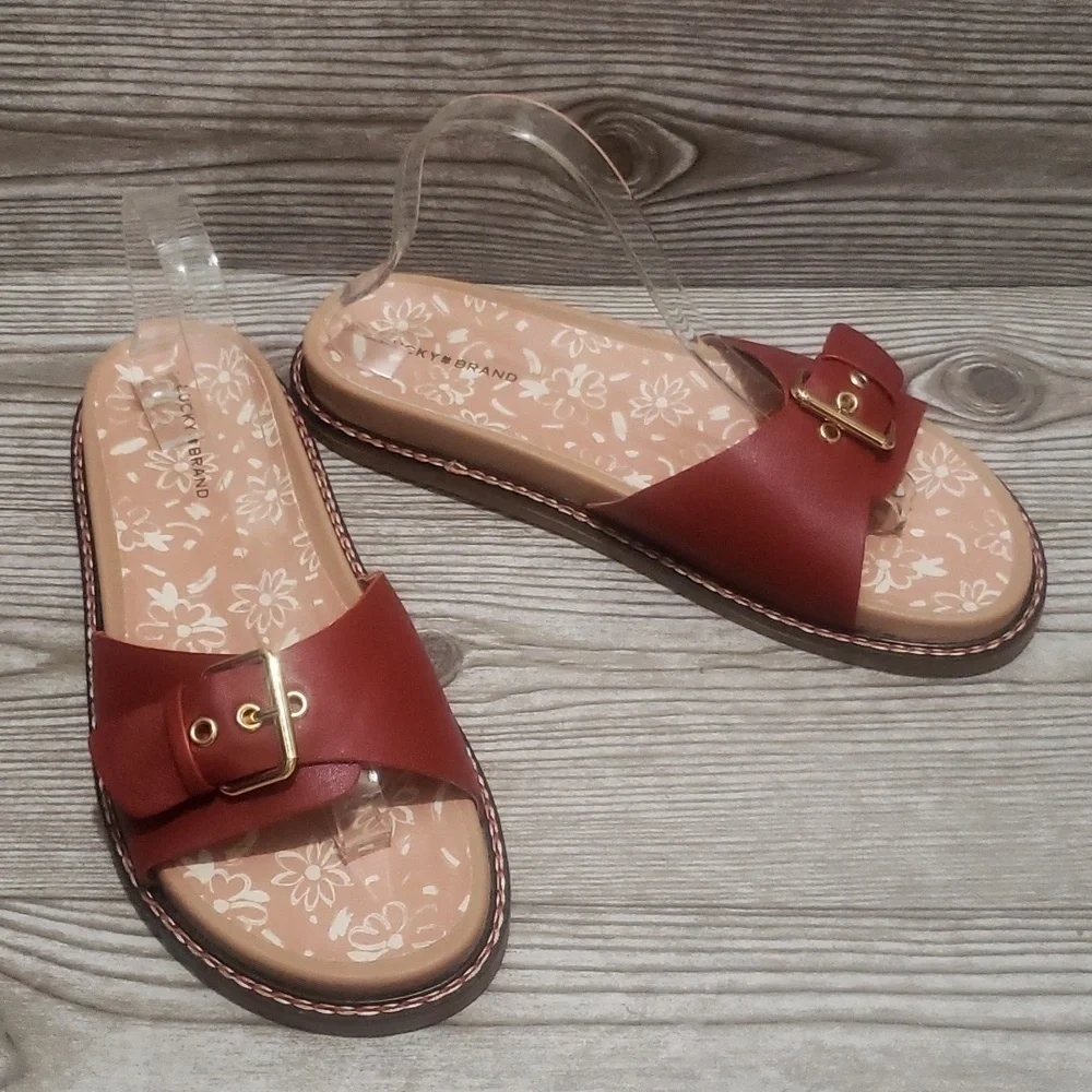 Lucky Brand red brick slide open toe flat mules sandals woman size 10 new